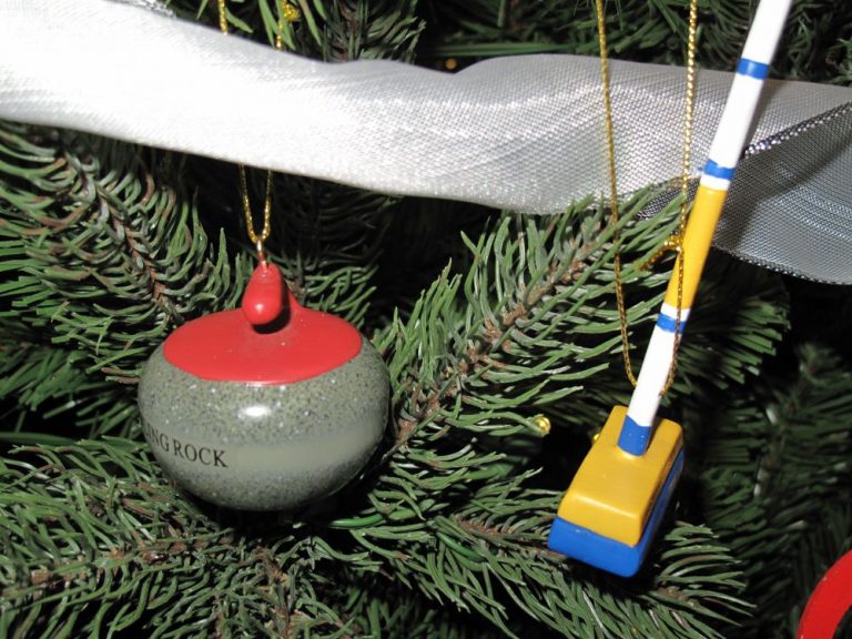 Christmas Tree Competition WINNER Uplawmoor Curling Club